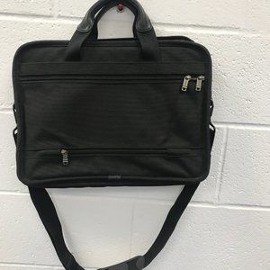 tumi zip around letter pad